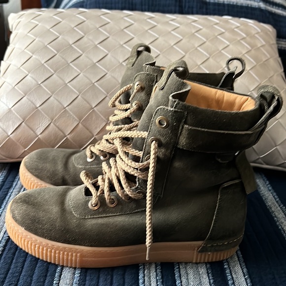 Cinzia Araia Kids, beautiful green boots, very good condition. - Picture 2 of 6